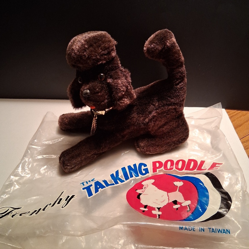 Vintage Frenchy The Talking Poodle Radio